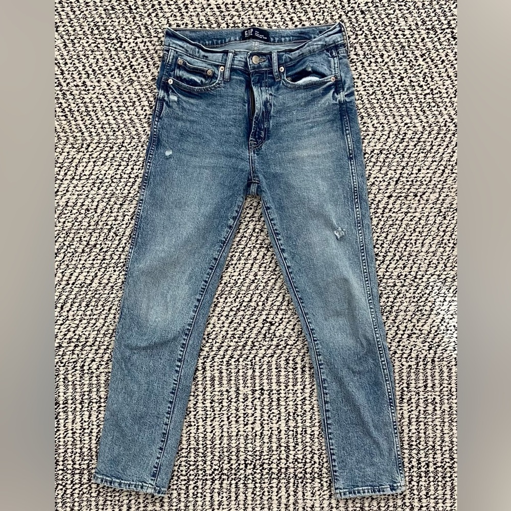GAP High Rise Distressed Vintage Slim Jeans with Washwell